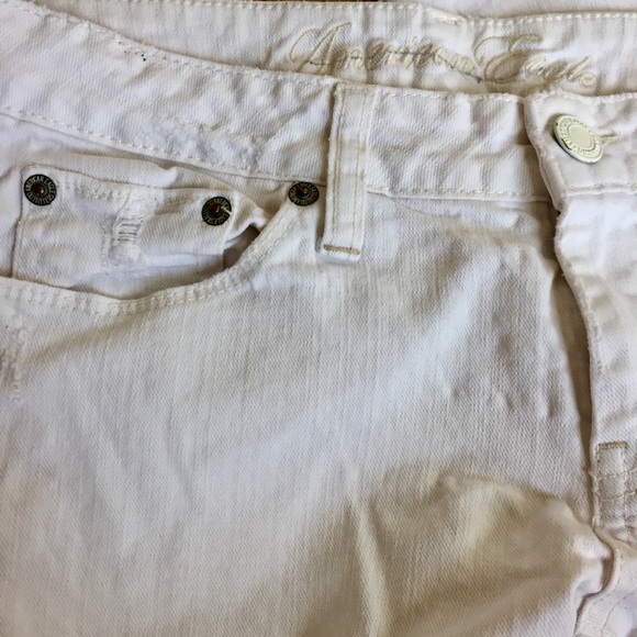 American Eagle Jeans | White | Size: 6 - Picture 5 of 5
